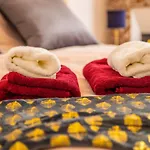 Thermal A 2 Min -le 1909- 8 Pers- Parking Chez Julie 아파트 *