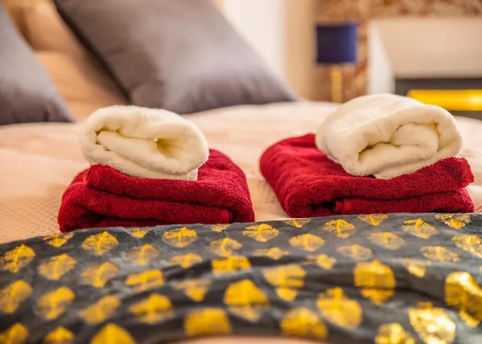 Thermal A 2 Min -le 1909- 8 Pers- Parking Chez Julie Daire *