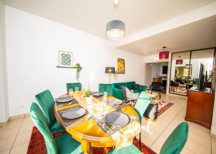 Thermal A 2 Min -le 1909- 8 Pers- Parking Chez Julie * 낭시