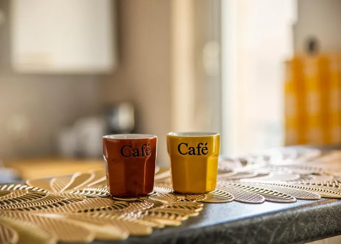 Daire Thermal A 2 Min -le 1909- 8 Pers- Parking Chez Julie *